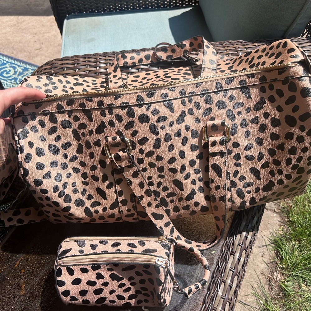 Weekender Bag with matching Makeup Bag